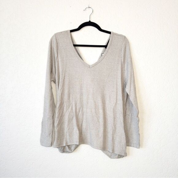NWT Soncy‎ Gray Twist Back Sweater Size 00 (10) - Picture 1 of 6